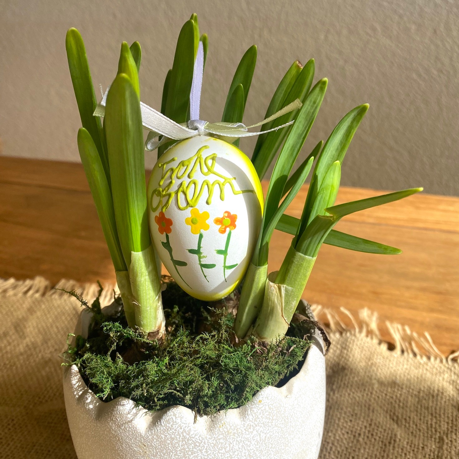 Frohe Ostern - ein Ostergesteck